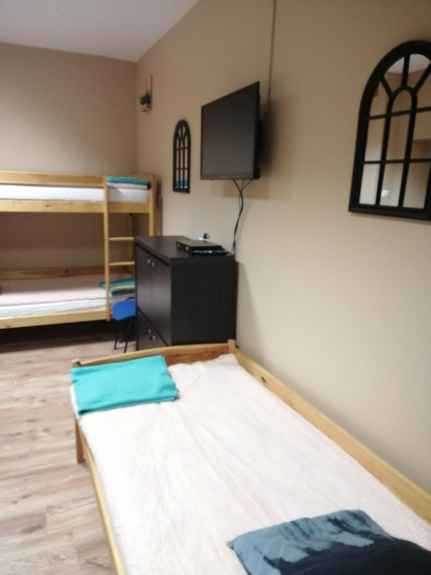 Hostel Gliwice Centrum Parking Quarto foto